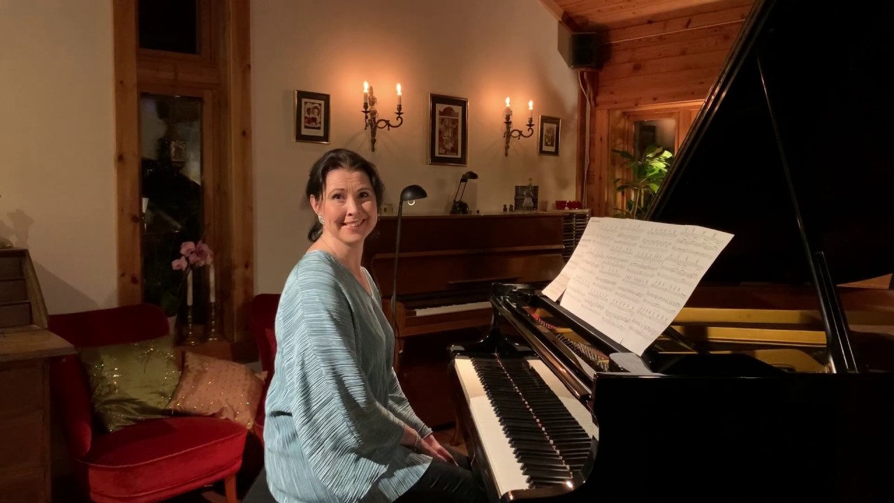 Saving All My Love For You Whitney Houston Ulrika A. Rosén, piano. (Piano cover)