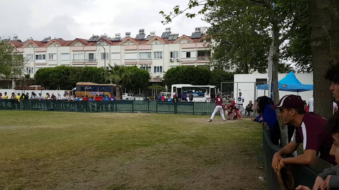 Home run. Ege Colak Beyzbol. T&uuml;rkiye Sampiyonasi. Salih Colak