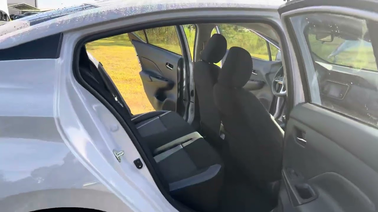 2025 Nissan versa SV interior