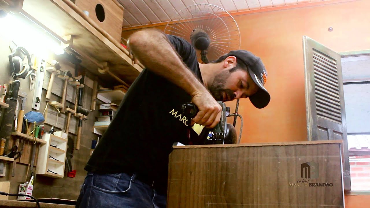 Vídeo Fabricação Cajon MB modelo tradicional - Video Production Cajon MB traditional model.