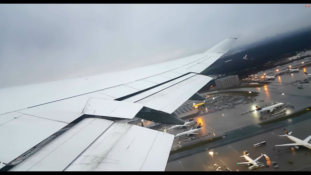 Lufthansa Boeing 747-400 Full Flight: LH174 Frankfurt to Berlin