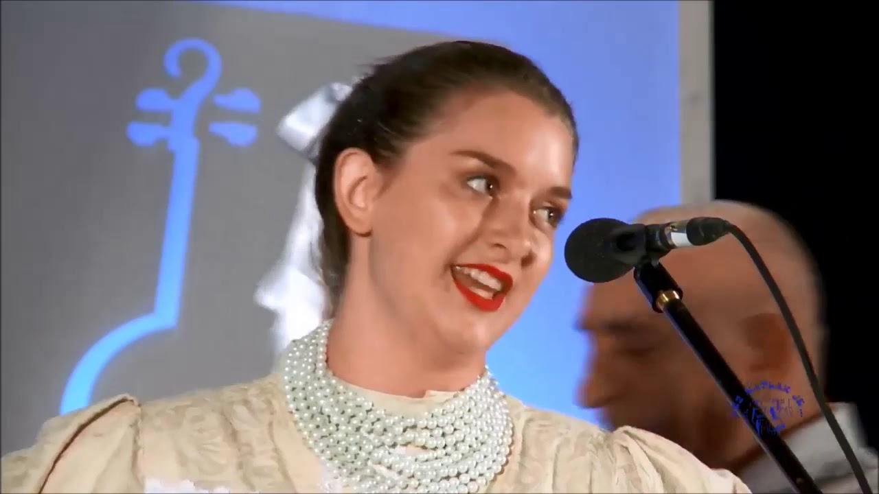 Martina Agarska  preletela lastovička cez skalia Nadlak 2019