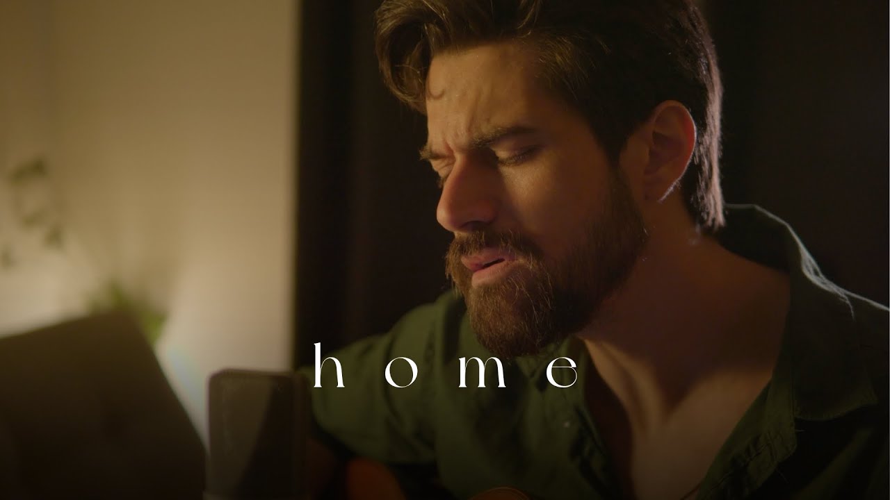 Home - Michael Bubl&eacute; (Rodrigo Pandel&oacute;)