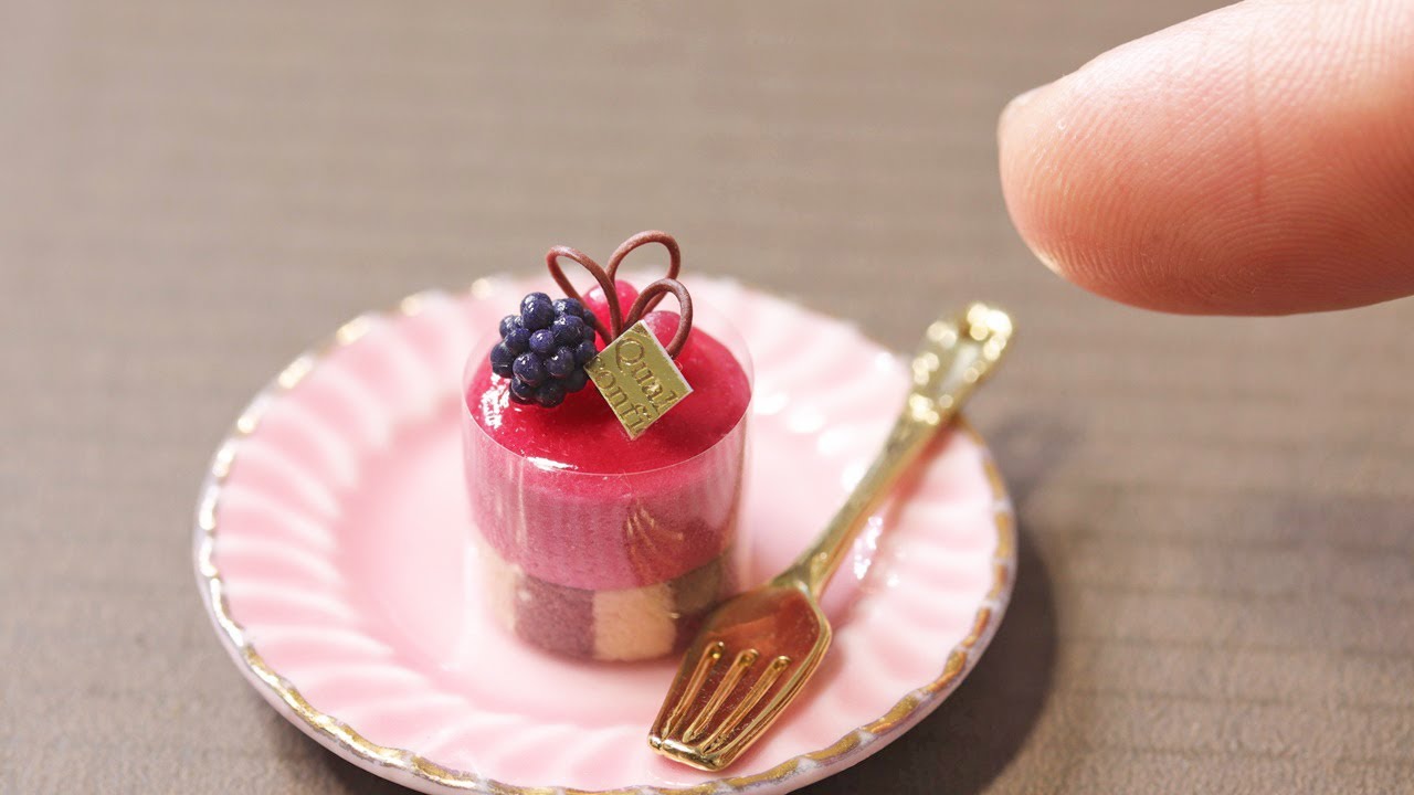 樹脂粘土でミニチュアケーキ/カシスムース作りました!!How to make miniature food. DIY/Black currant mousse cake