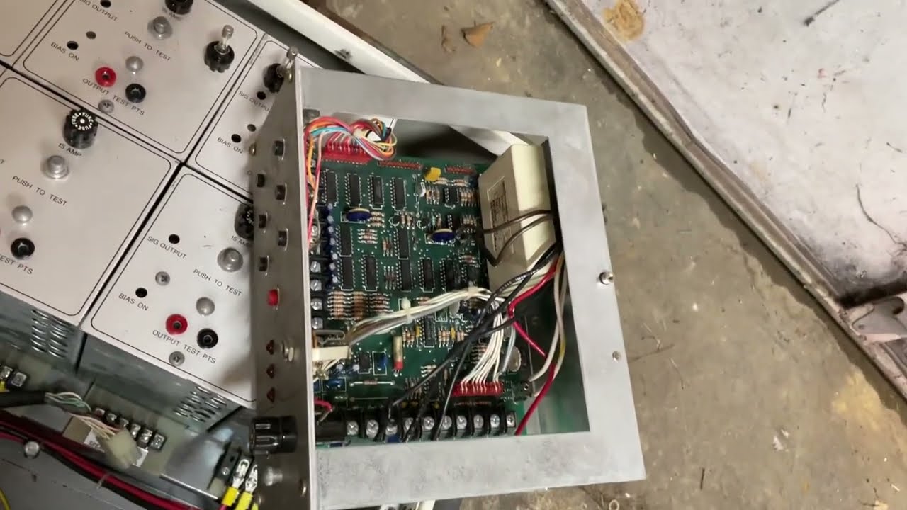 Federal SiraTone pitch shifting demo