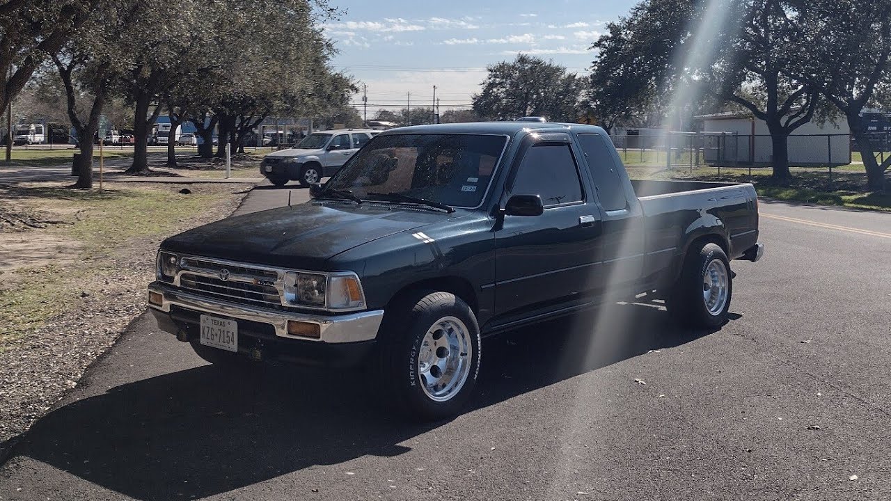 Cambio de disco de freno y valero frontal Toyota pickup 22re.