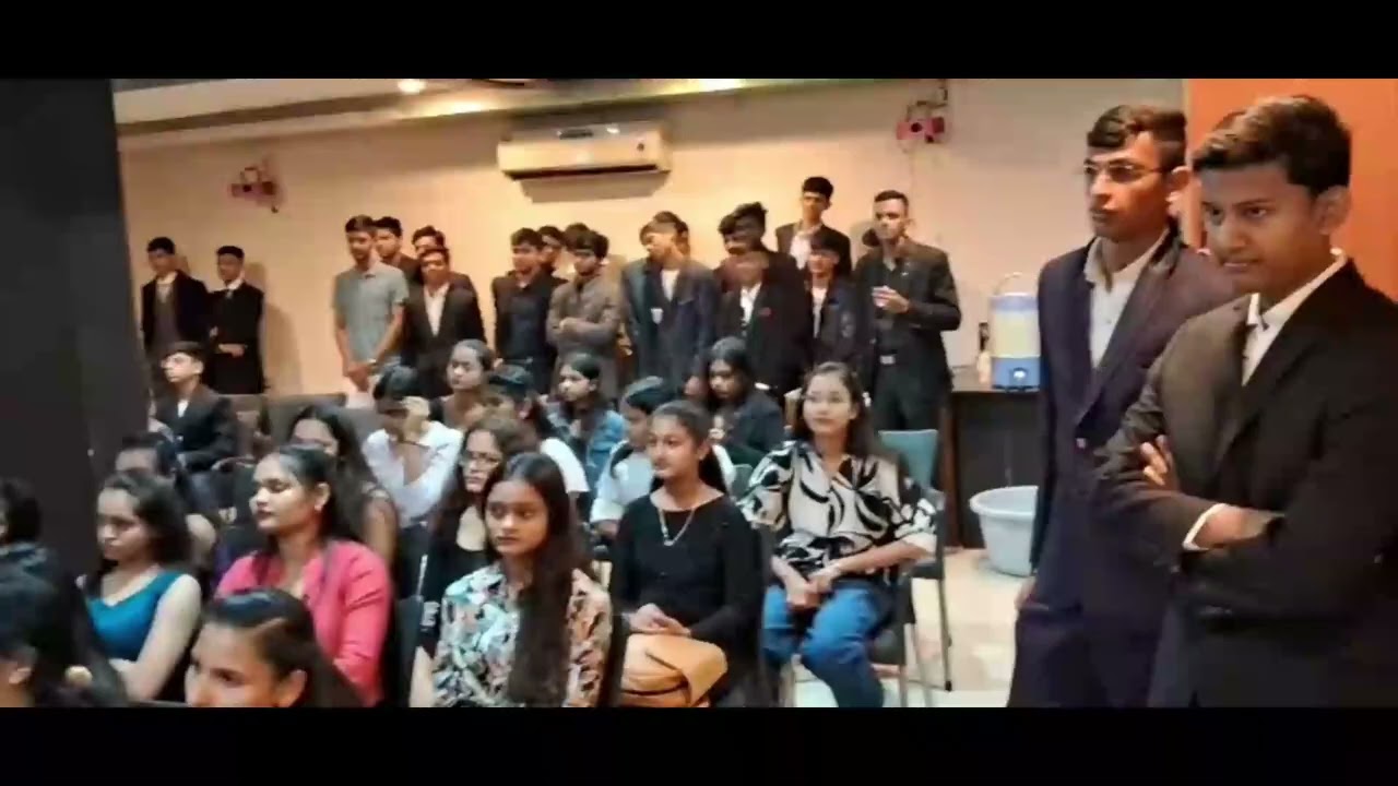 FELICITATION CEREMONY OF MANISH CLASSES 