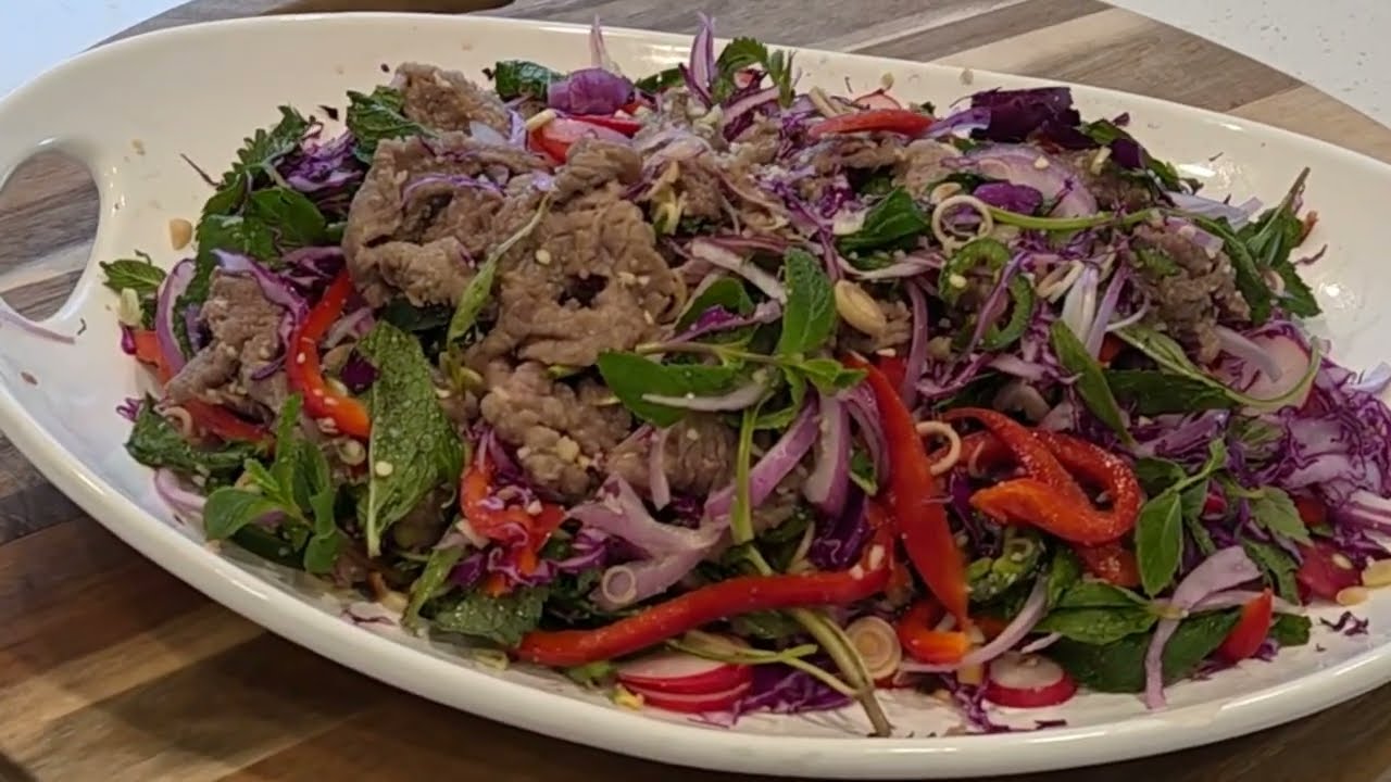 Cambodian Cooking, Making delicious beef salad 