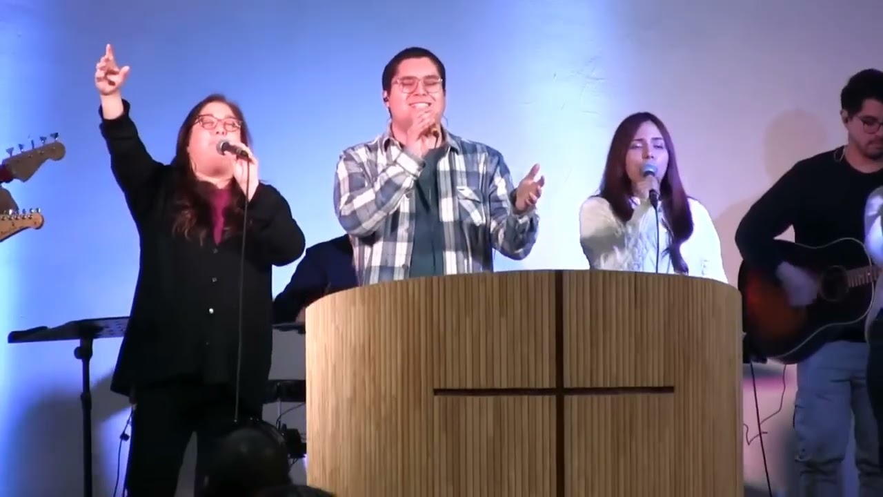 Tu eres Santo (Príncipe de Paz) - Unión Cristiana You Are Holy (Prince of Peace) -  Michael W. Smith