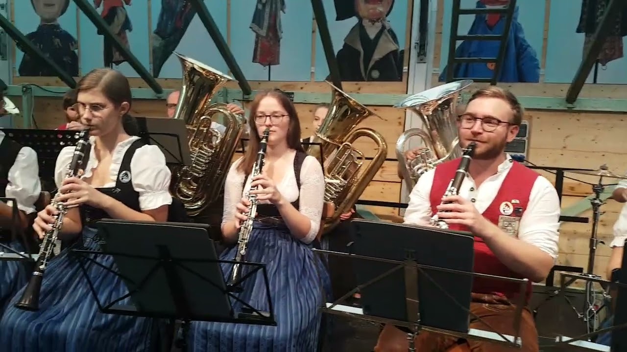 Musikkapelle Schwindegg  21.09.2023  "Böhmischer Traum"  Oide Wiesn  München Oktoberfest