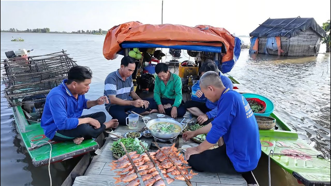 Tập 66. Cá Heo Nướng Mọi, Chạch Lấu Nhúng Mẻ Và Gỏi Ốc Bông Điên Điển Ngày Rút Hết Lợp