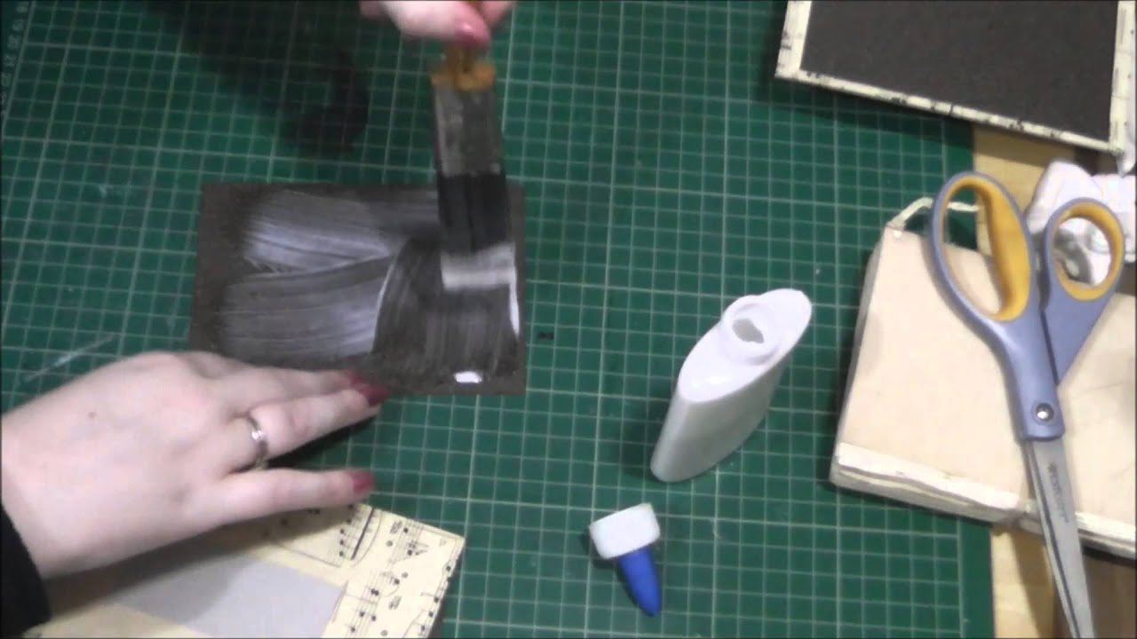 Easy 3 Hole Pamphlet Stitch Tutorial - How to make a handmade junk journal