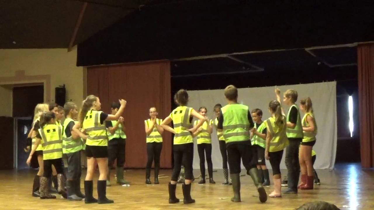 SPECTACLE DANSE ET PERCUSSIONS CORPORELLES