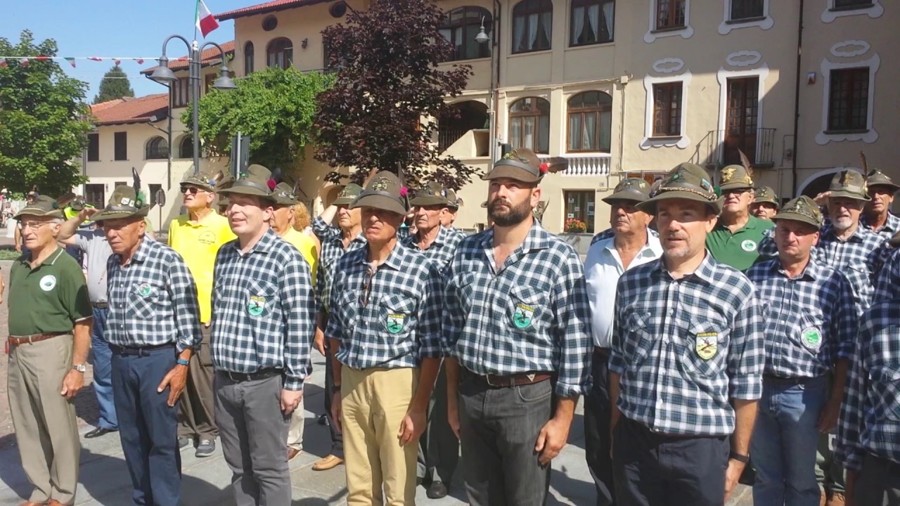 S.Antonino, 90 anni del gruppo Alpini: l'inno di Mameli (25-06-2017)