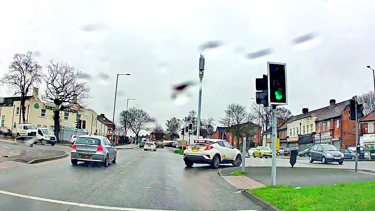 🇬🇧 Why This UK City Drive Feels So Different | Birmingham 4K POV