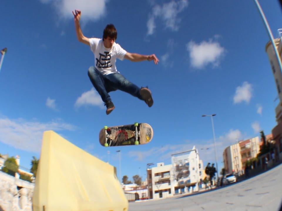 ABRIL VIDEOS MIL! mejores tomas del mes!