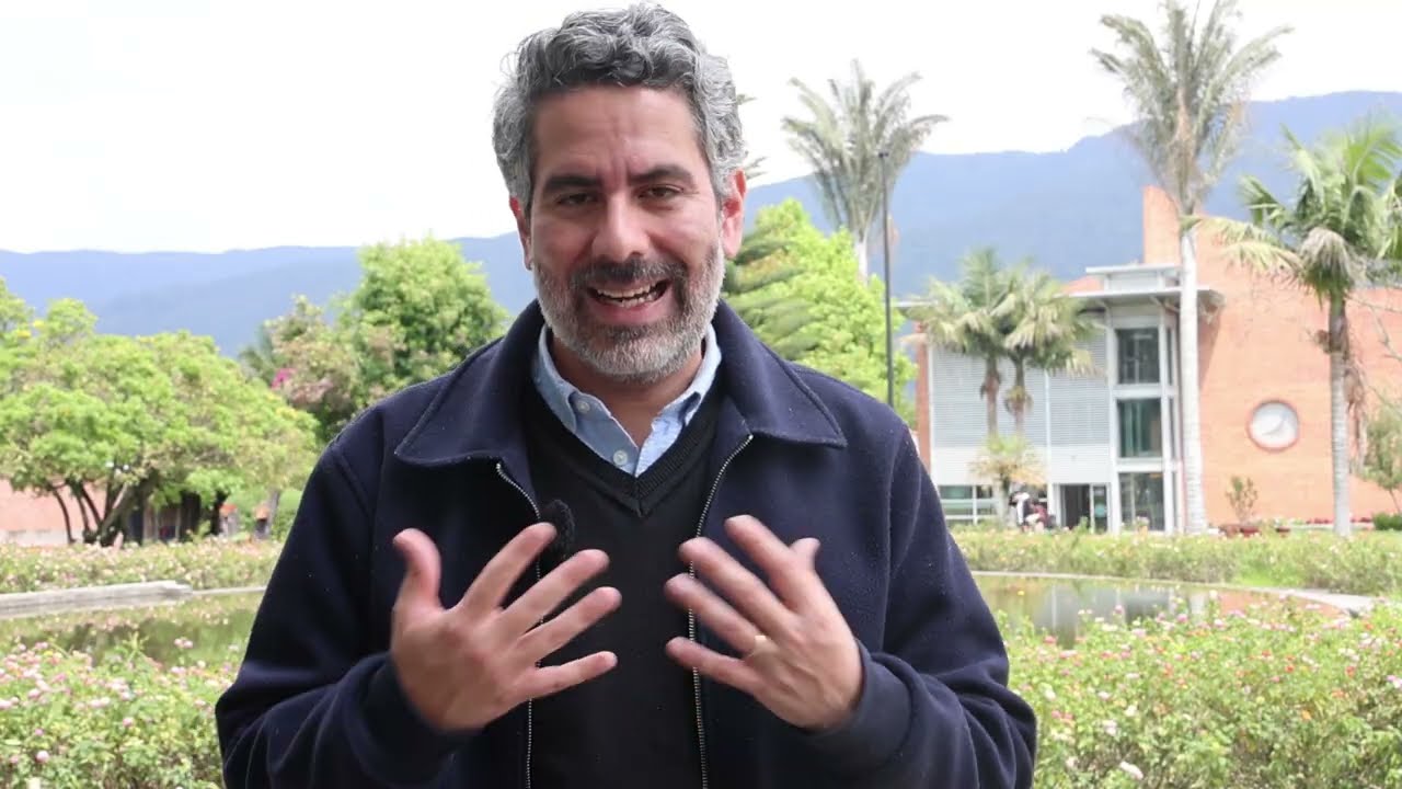 Más allá del voto: jóvenes, crítica y democracia con Julio César Iglesias