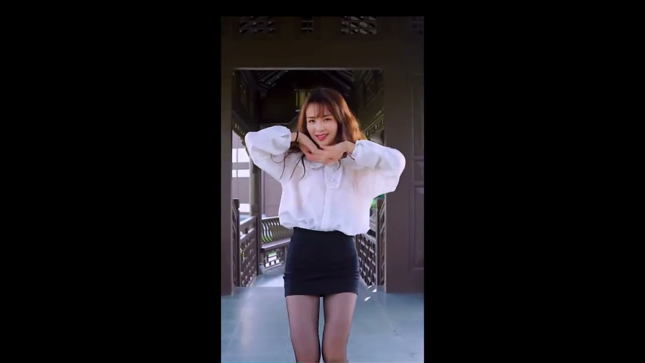 asian teen girl high heels stockings mini skirt