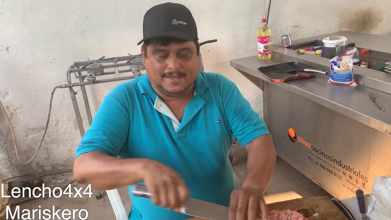 Quesadillas de marlin preparadas por el marisquero