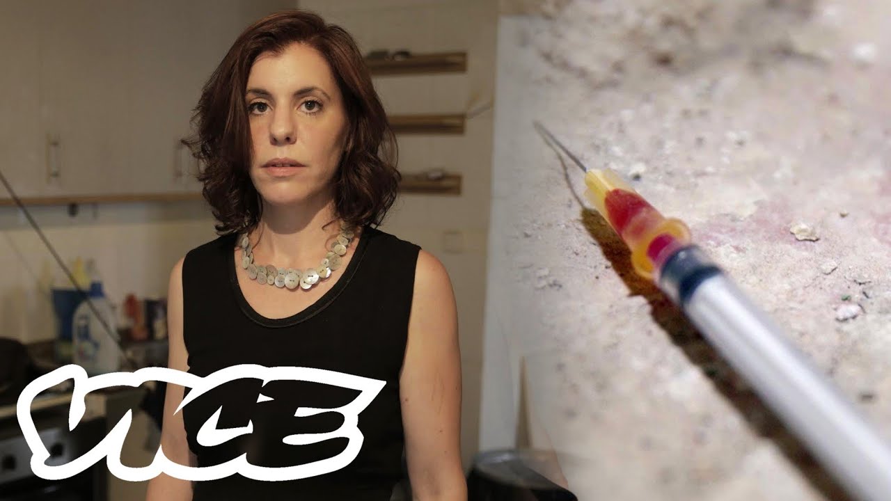 Inside the Drug Flats of Spain - Narcopisos