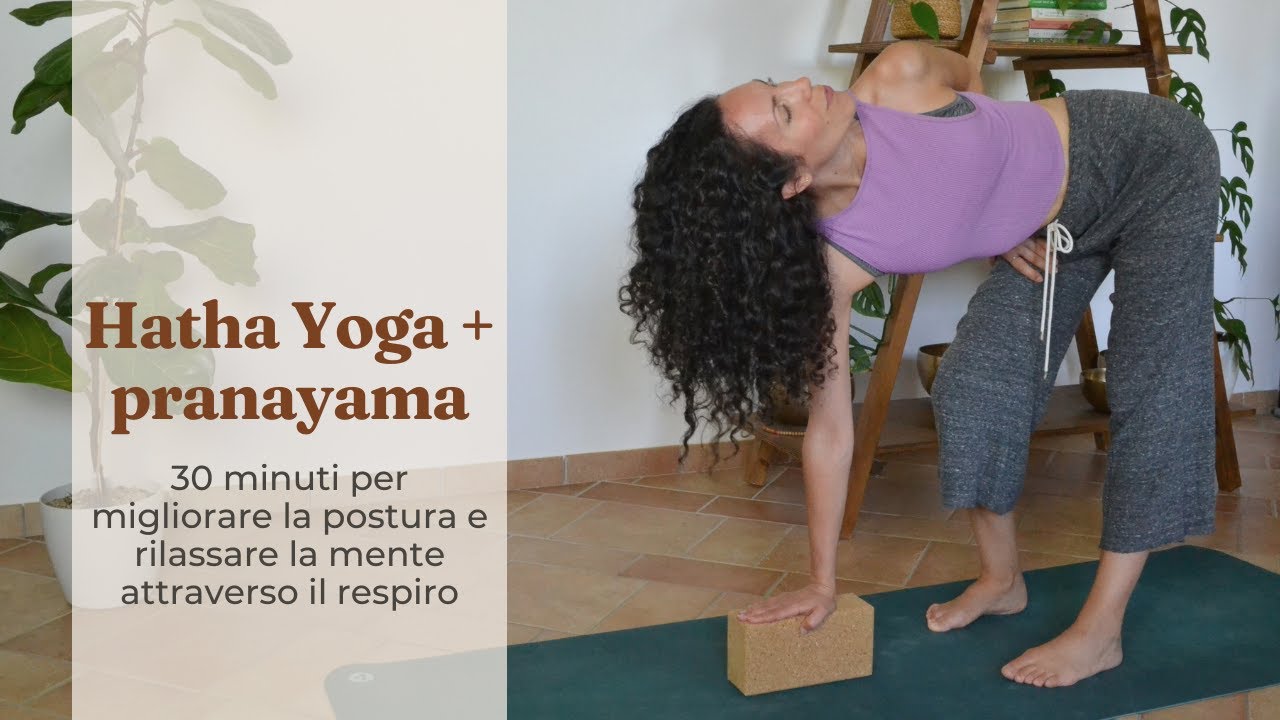 Hatha vs Vinyasa: Pratica di Hatha Yoga per la postura + pranayama rilassante | 30 minuti