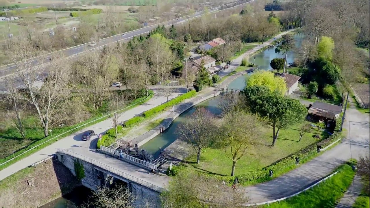 Canal du Midi Full HD