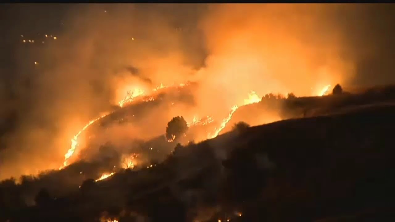 Grass fire burning near Centennial and Fillmore