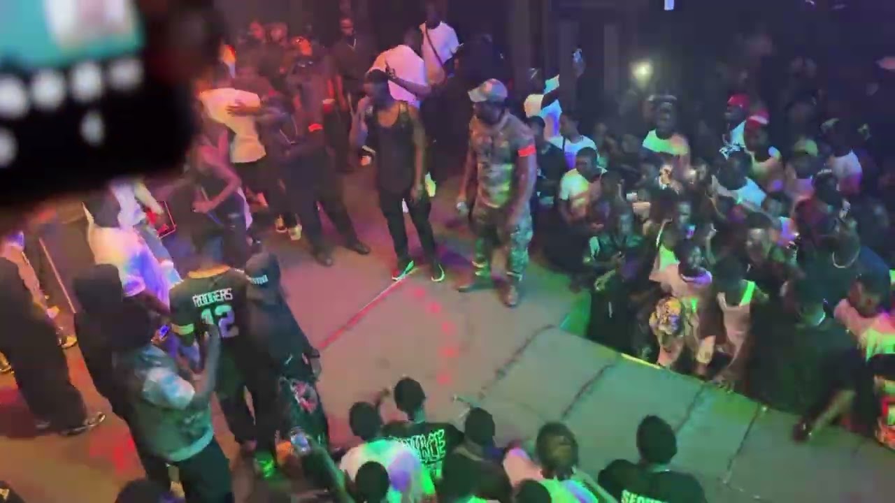 AN2 ADI SPARKY SUPRISE JIZZLE ON STAGE AT MOTHERLAND 