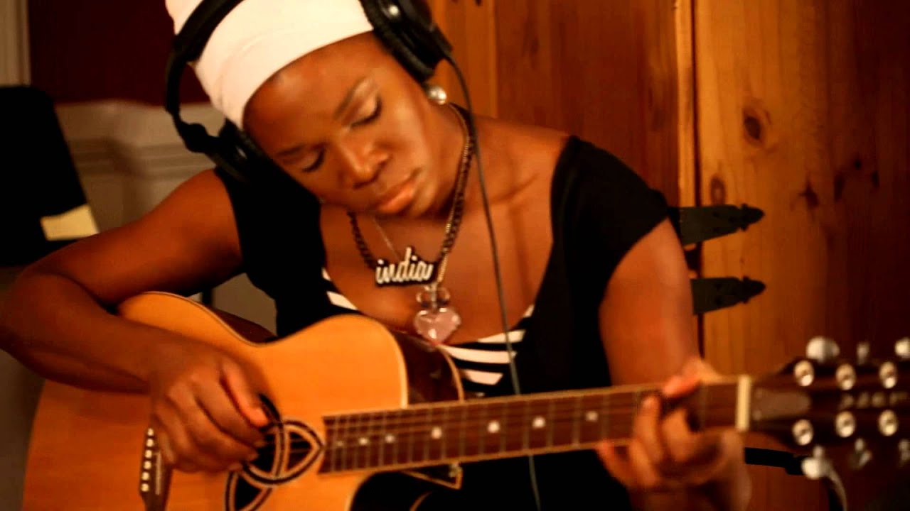India.Arie and Luna Guitars