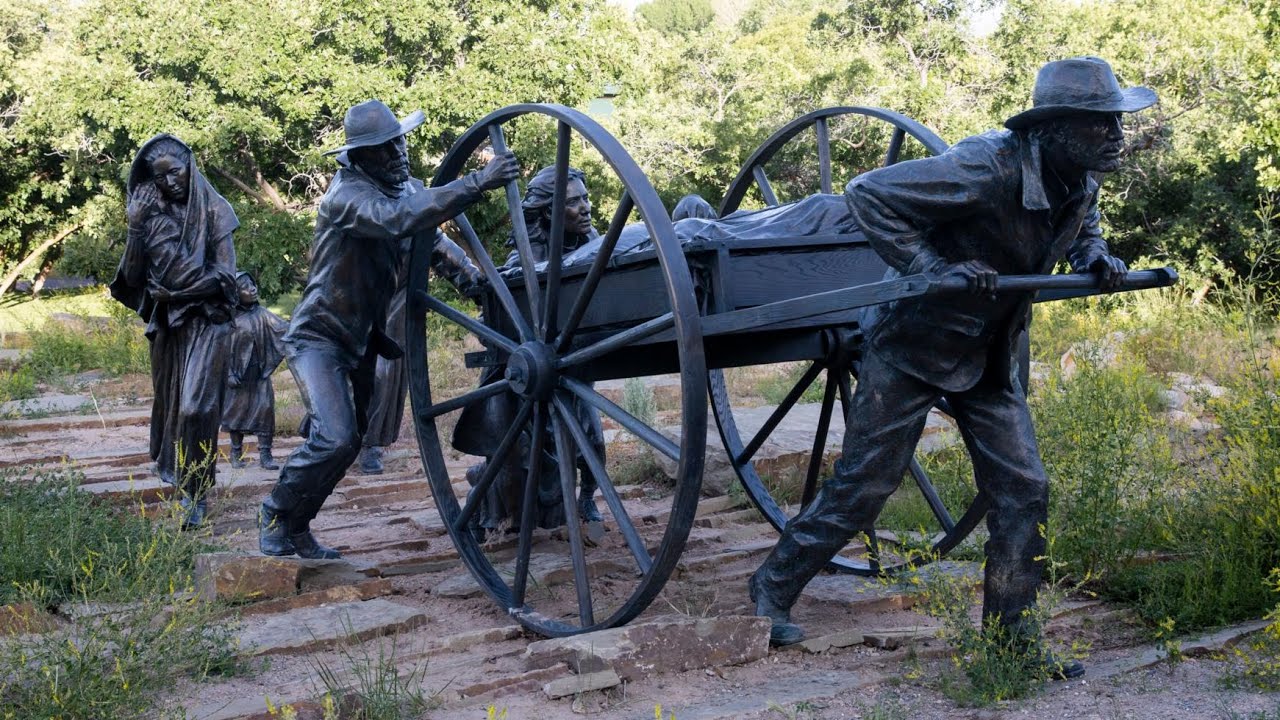 Latter-day Saint Leaders Honor Pioneers of Past and Present