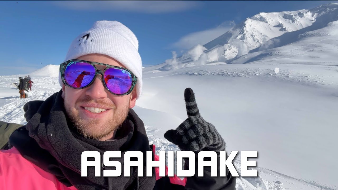 Snowboarding at Asahidake — The Tallest Mountain in Hokkaido, Japan