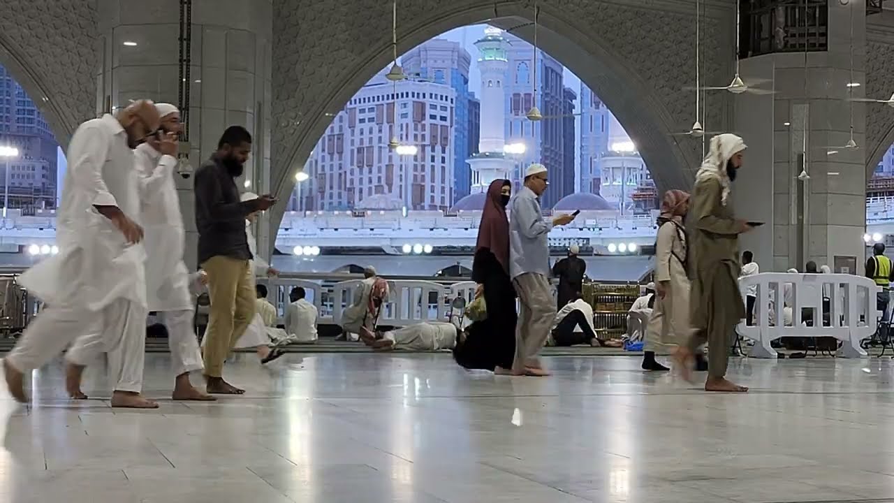 تجربة الطواف في الدور الأول - المسجد الحرام