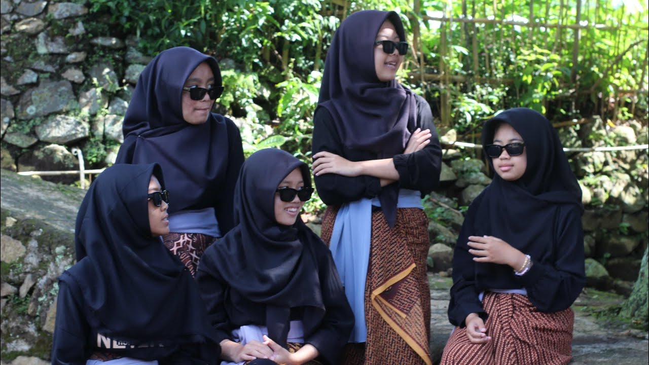 Tari Paris Barantai × Paijo × Nirmala