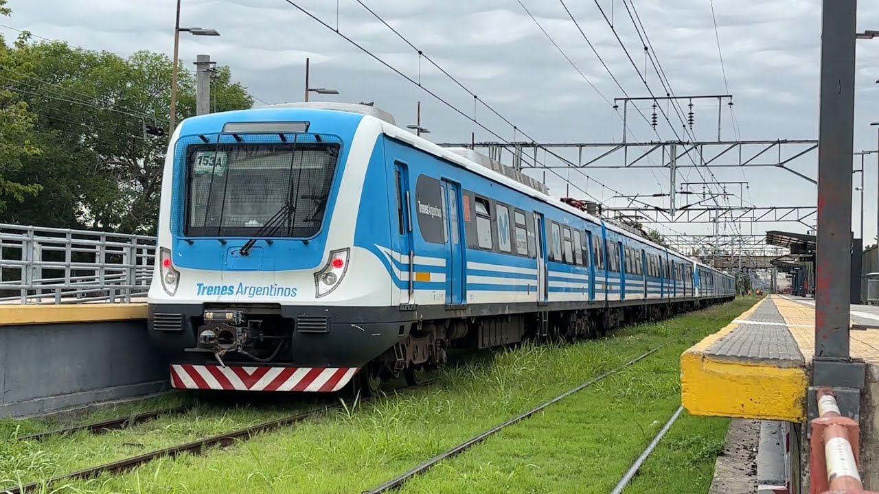Mix de trenes en la Línea Roca 