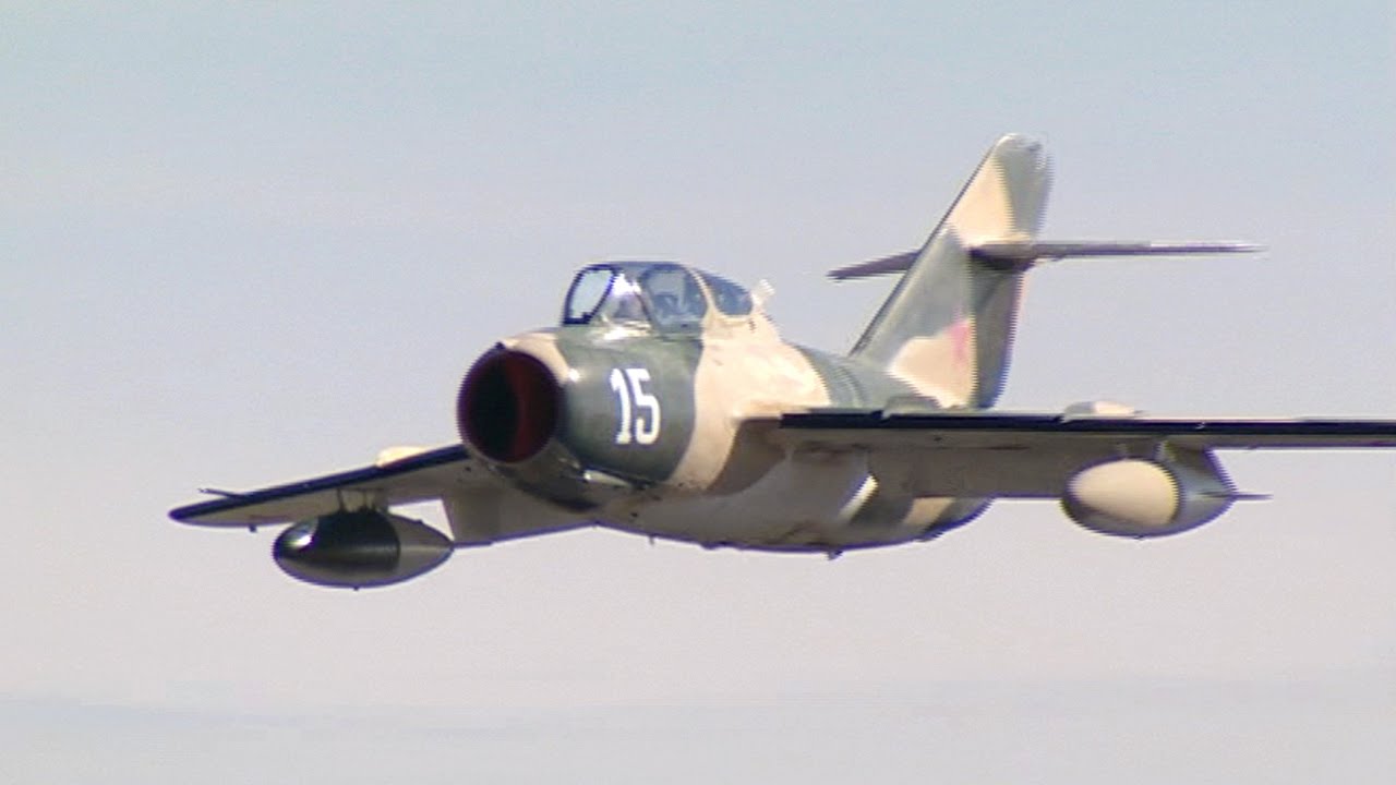 Iconic Jet Aircraft - MiG-15 Dogfighter