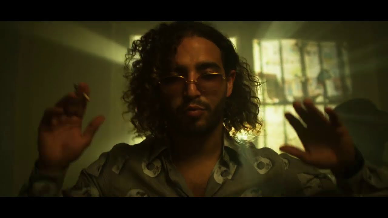 Le A - Pas là Feat Oldpee (Clip Officiel)