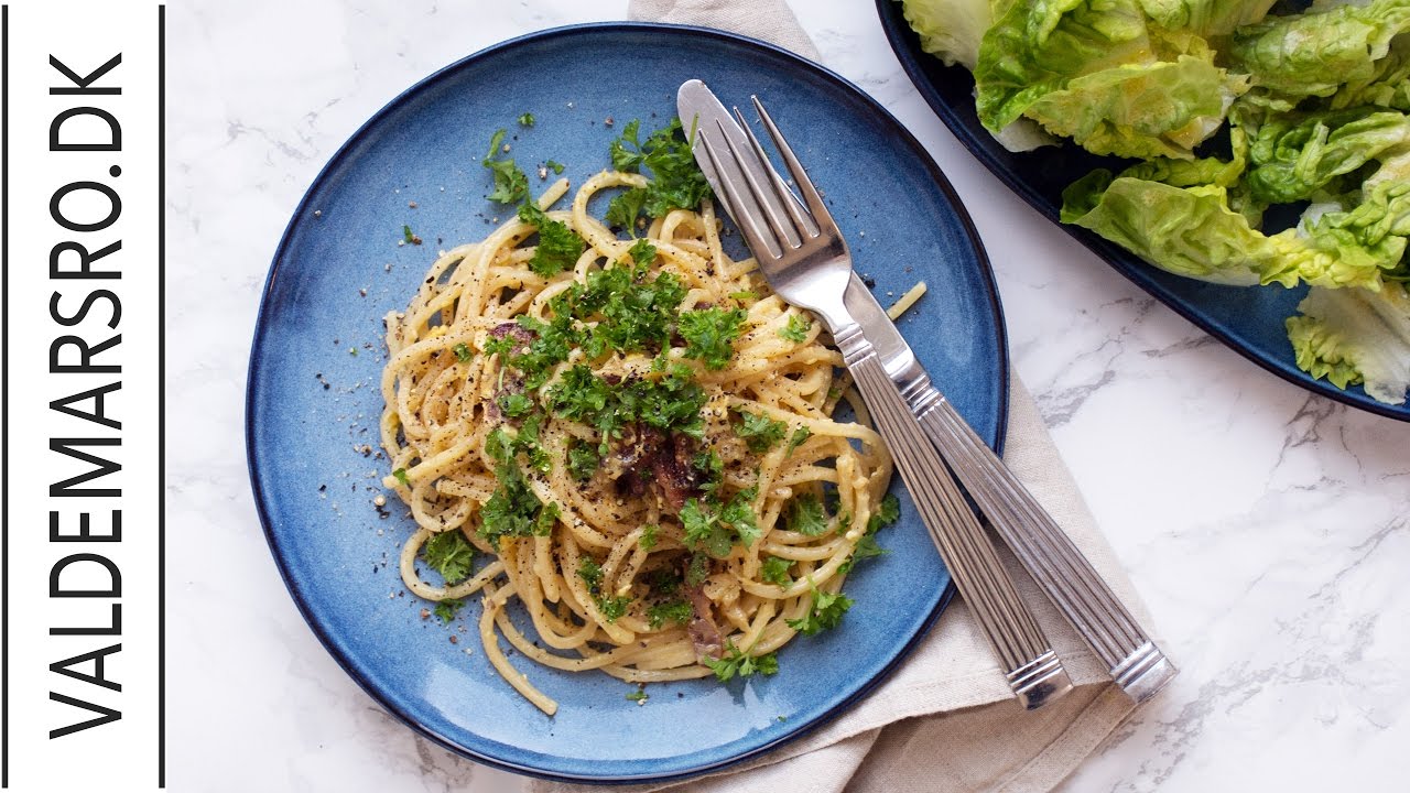 Spaghetti Carbonara - sk&oslash;n og nem opskrift p&aring; pasta med bacon
