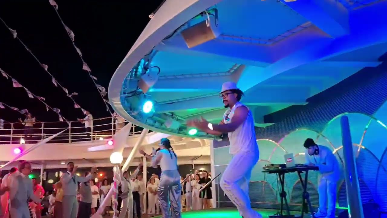 White Party Msc Musica #msccruise #mscmusica #whiteparty #dancemusic