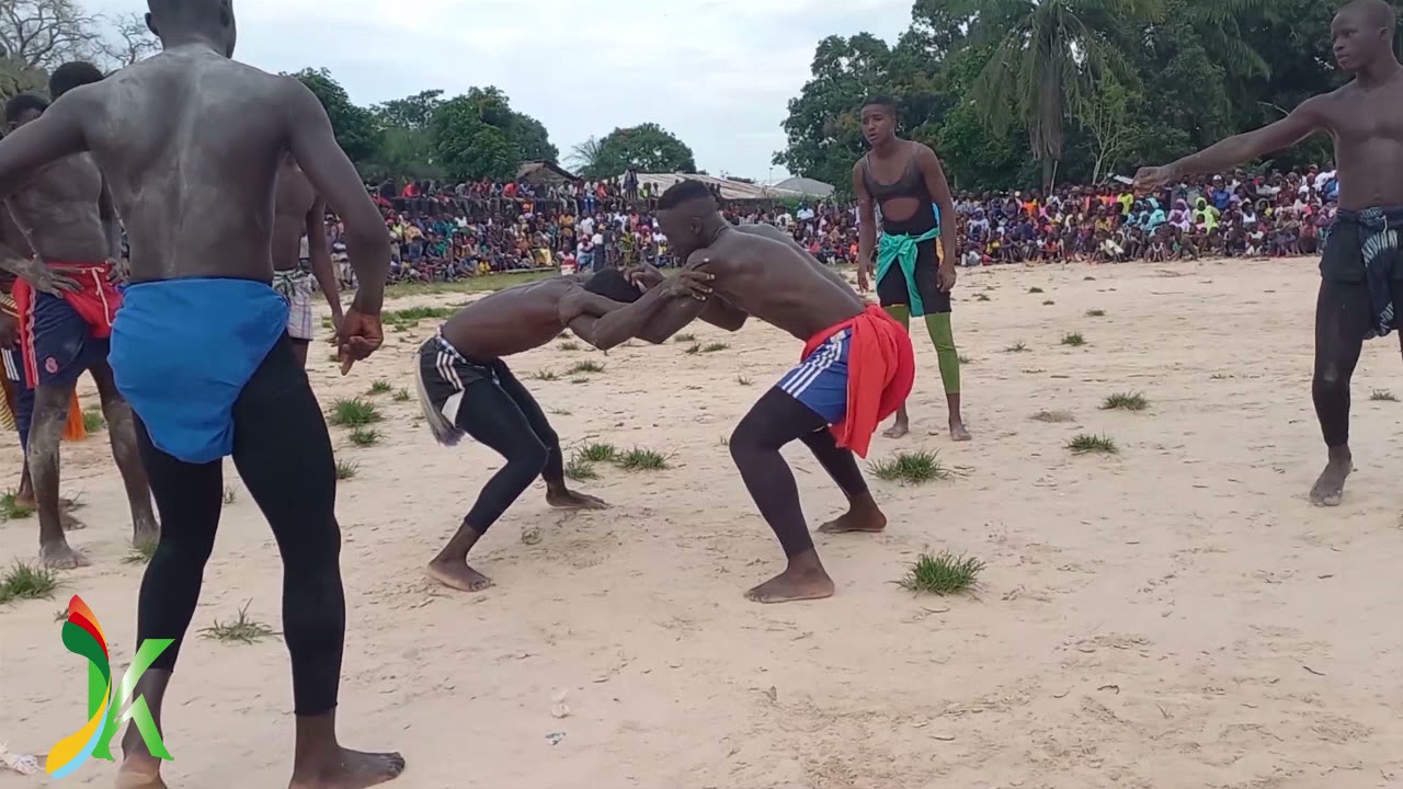 Intégralité de la fête du Roi de Oussouye (HUMABEUL) 2021