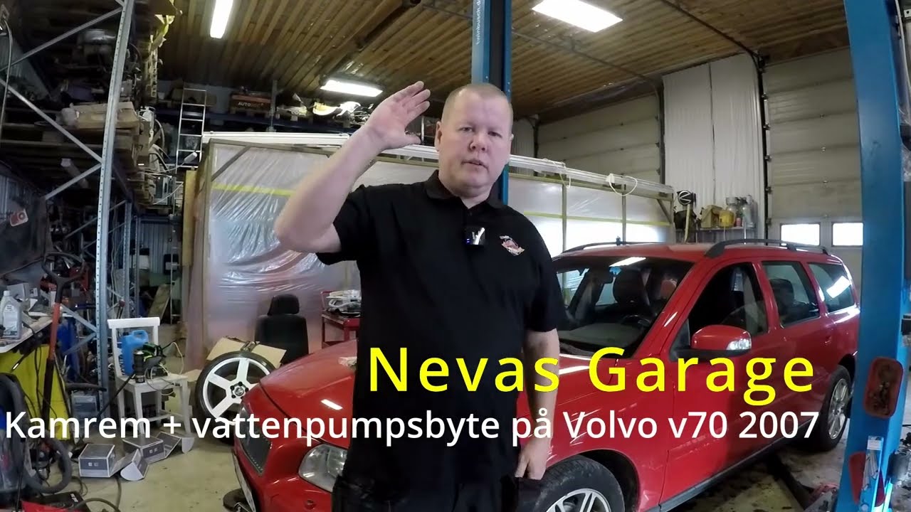 Byter Kamrem o vattenpump på Volvo V70 2007