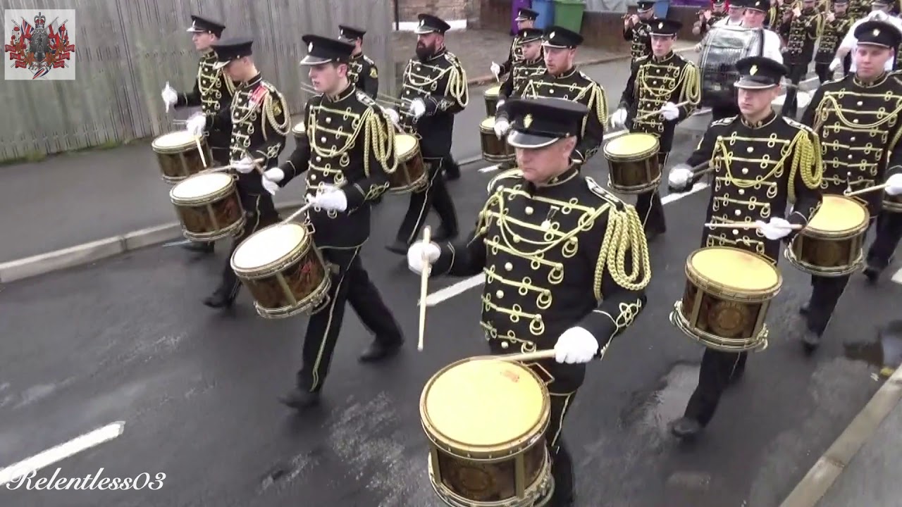 Kilcluney Volunteers (No.14) @ English 12th Parade 11/07/15