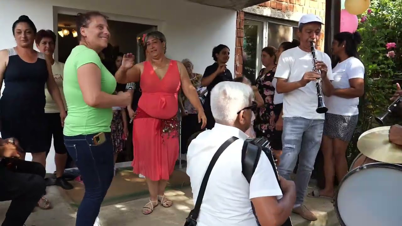 КЪНА НА ЖИВКА И ПЕТЪР