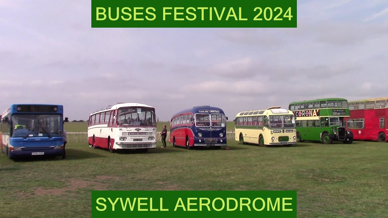 Buses Festival 2024 Sywell Aerodrome with The Starlight Sisters