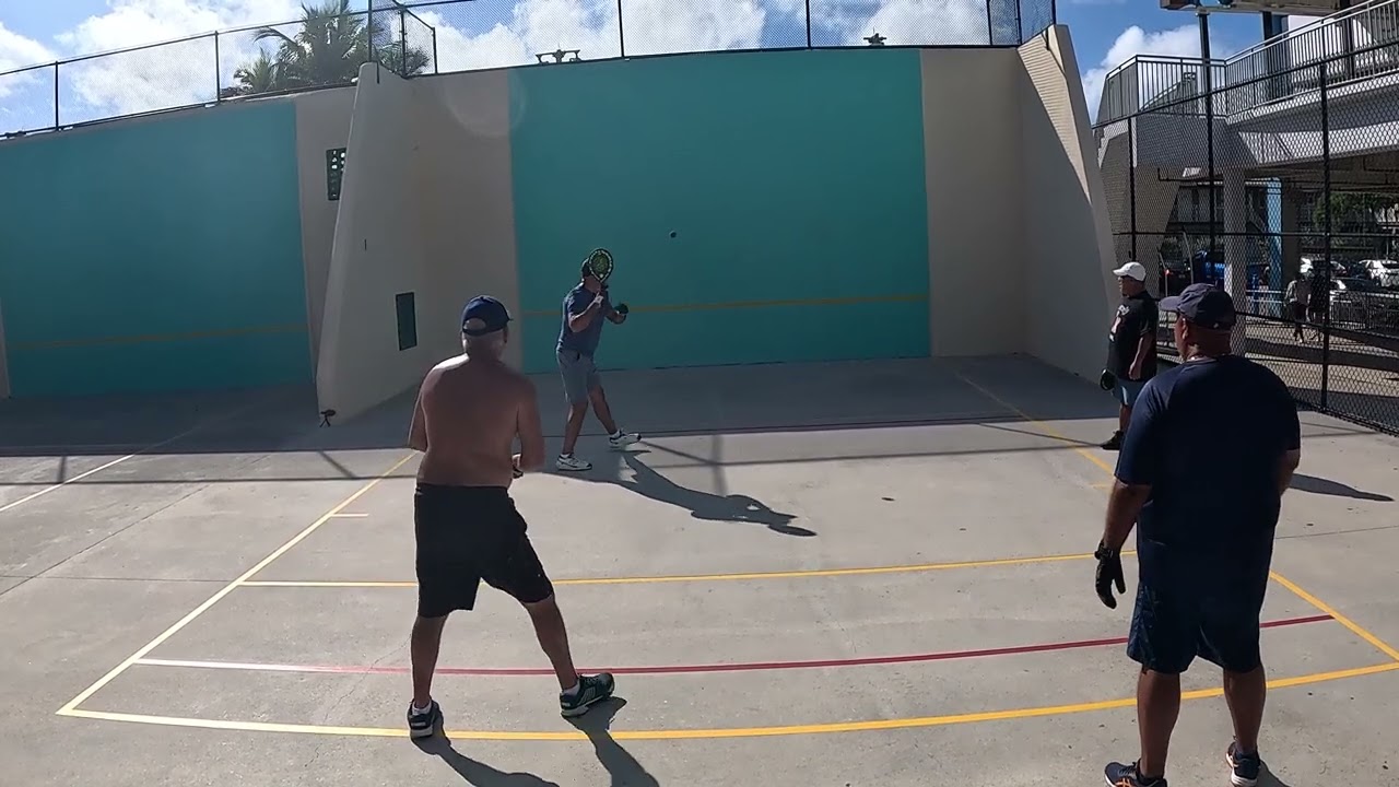 Frank M & Pepsi Steve vs Pito O & Robert F