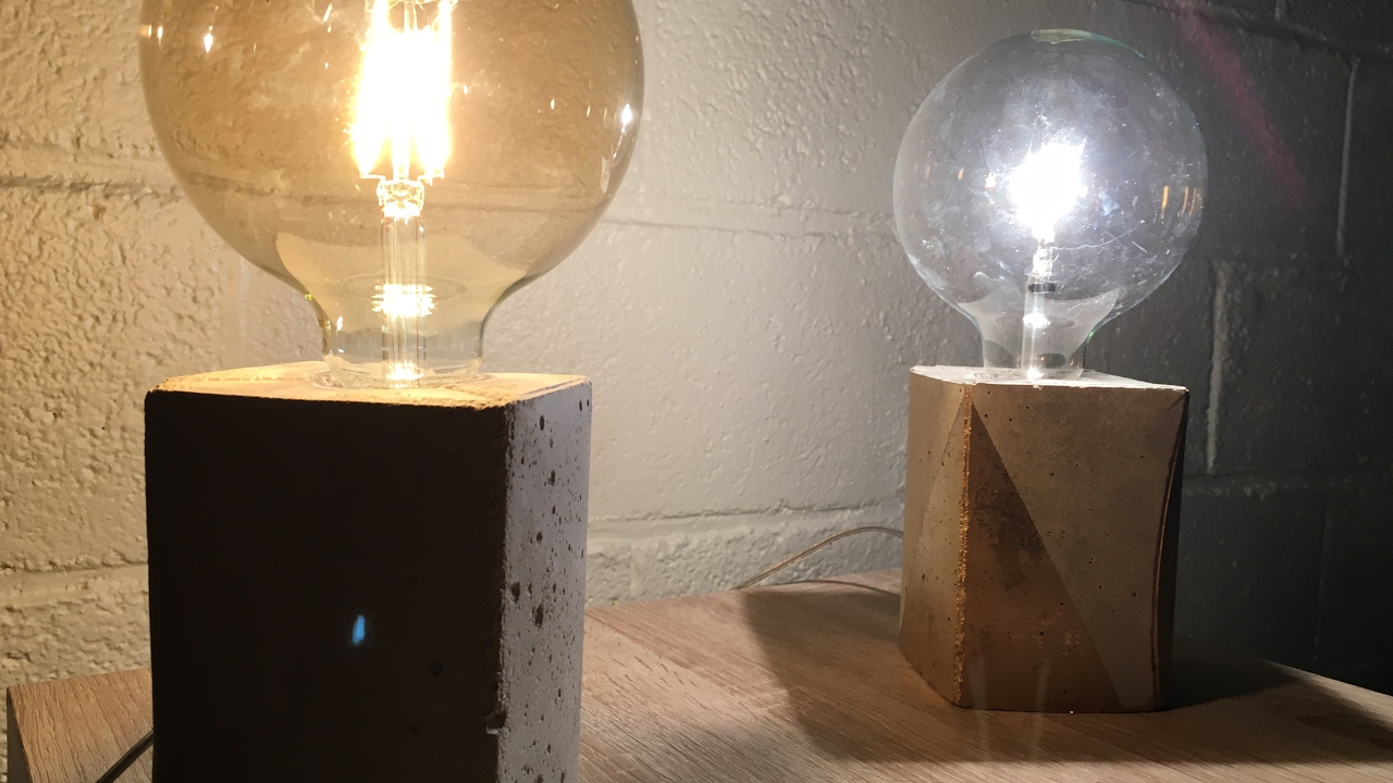 Comment fabriquer une lampe béton avec une brique de jus d'orange ?