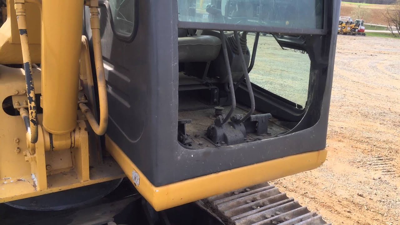 Komatsu PC60 Excavator Inspection Video Pt. 1