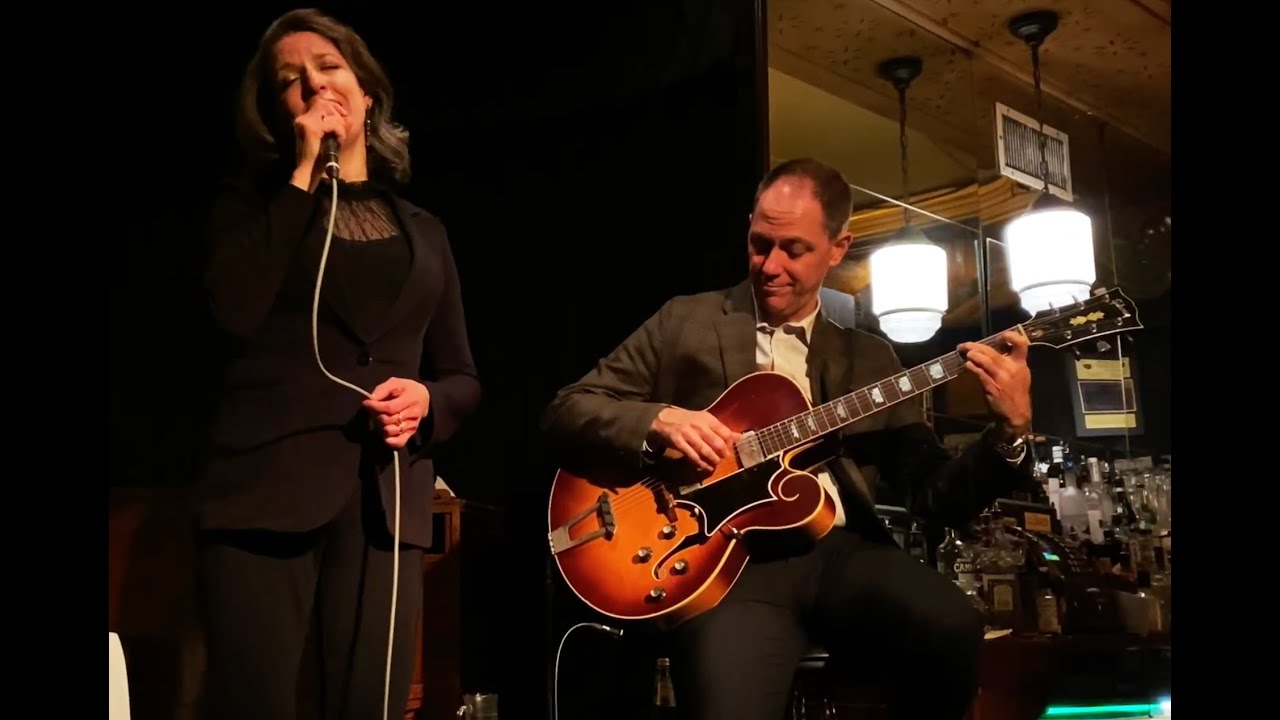 Petra van Nuis sitting in with guitarist Andy Brown at the Green Mill