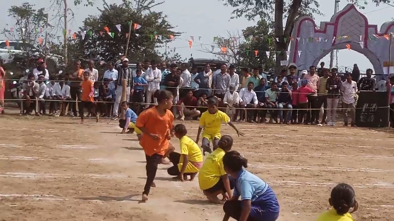खेल ऐसा खेला तेरी आखो मे जादू रात भर