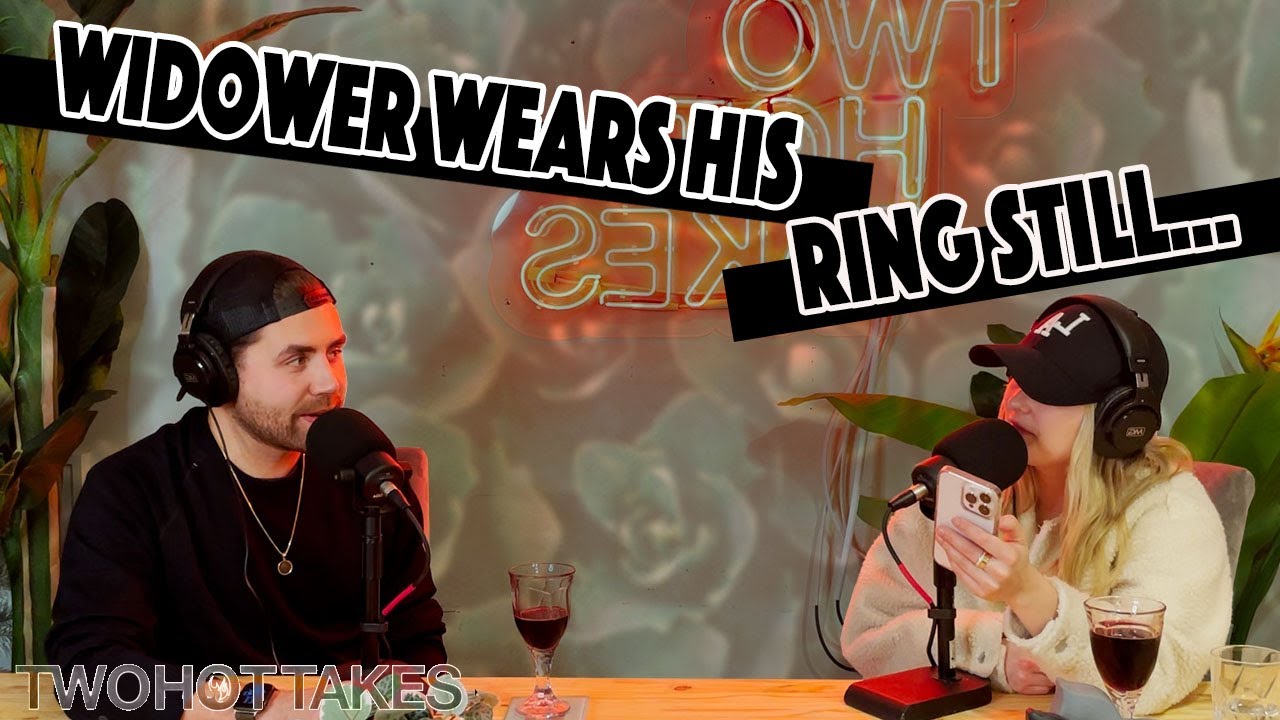 'Coworker is a Widower and Still Wears His Ring' -- Reddit Story