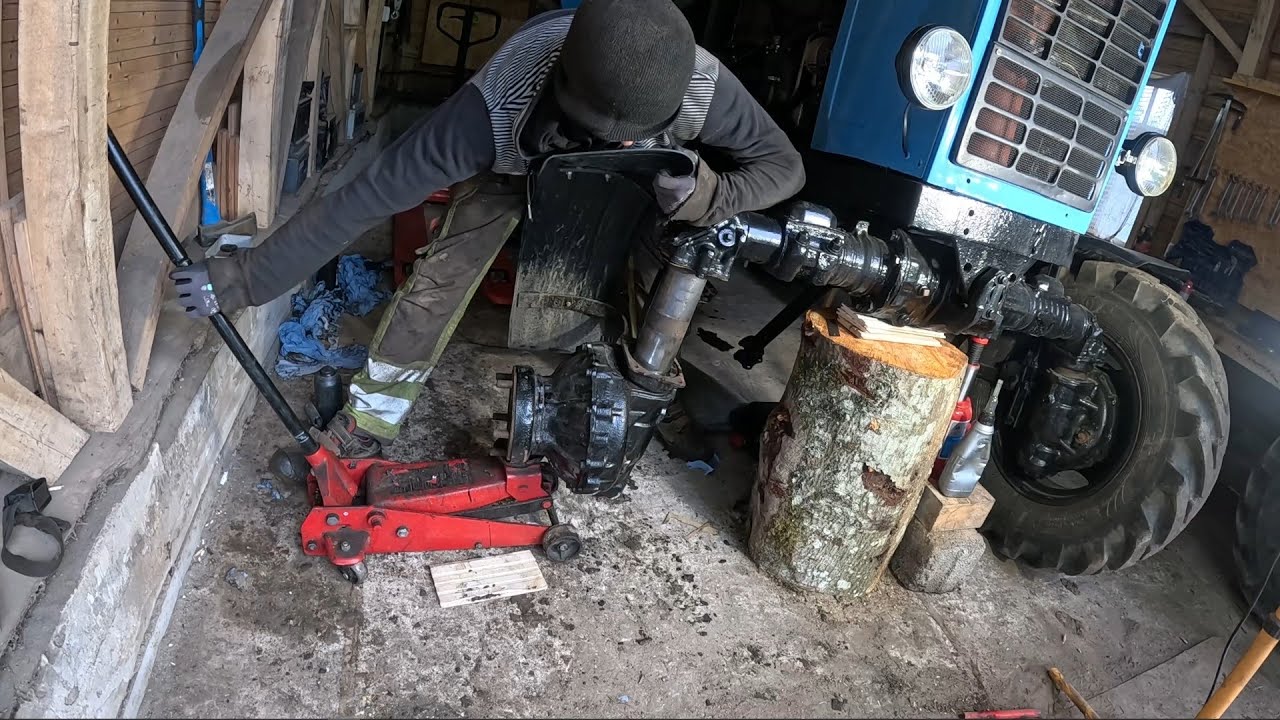 Fixing the New Tractor (mtz-82)